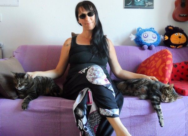 kobieta poślubiła koty