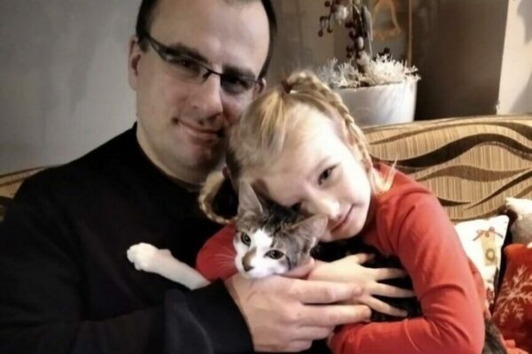 policjant od lat ratuje koty